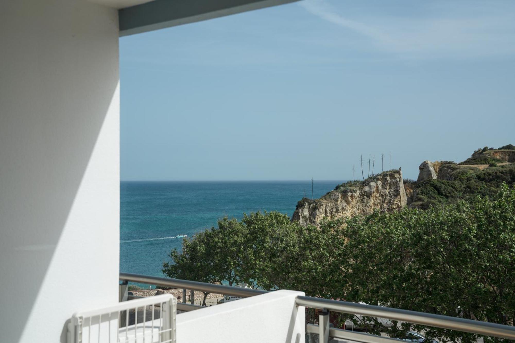 Carvi Beach Hotel Lagos Ngoại thất bức ảnh