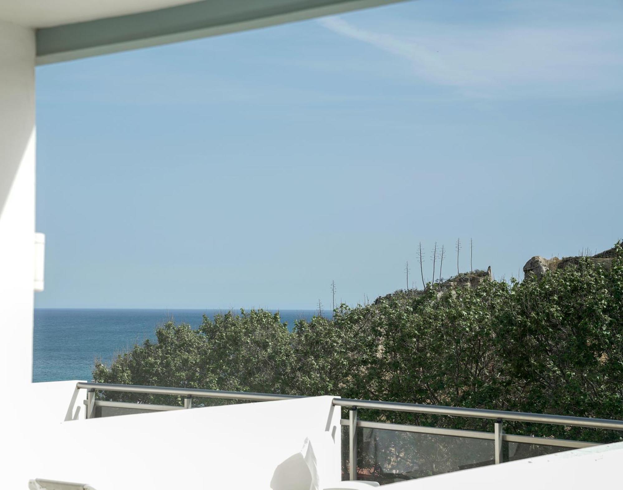 Carvi Beach Hotel Lagos Ngoại thất bức ảnh