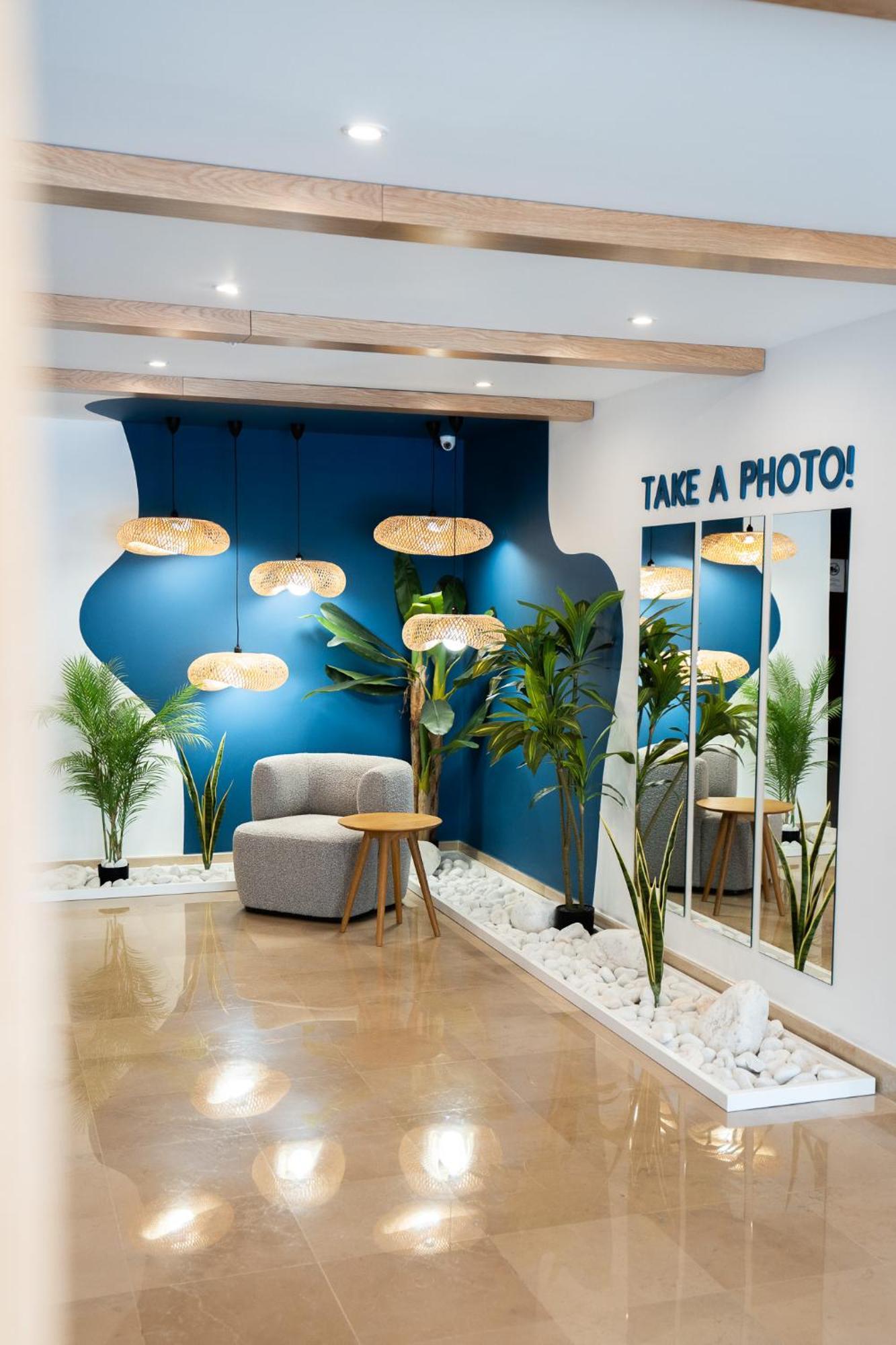 Carvi Beach Hotel Lagos Ngoại thất bức ảnh